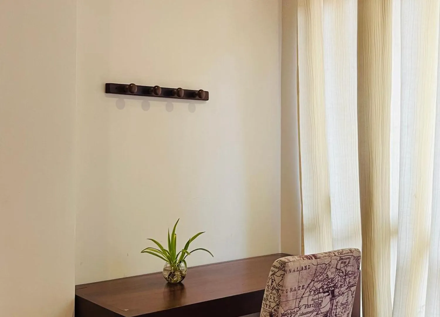 Hotel The Cave By Blue Bird Negombo